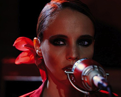 anna-calvi-list01