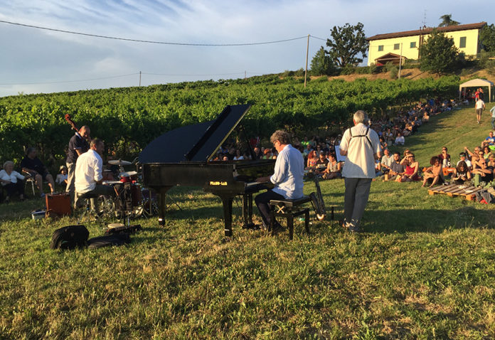 Uno dei concerti nelle vigne di Zola Predosa